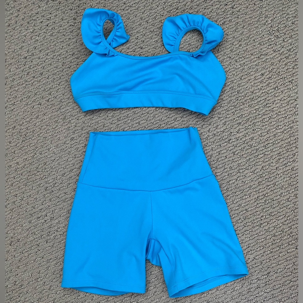 Jo jax two piece outfit size YL (10-12)